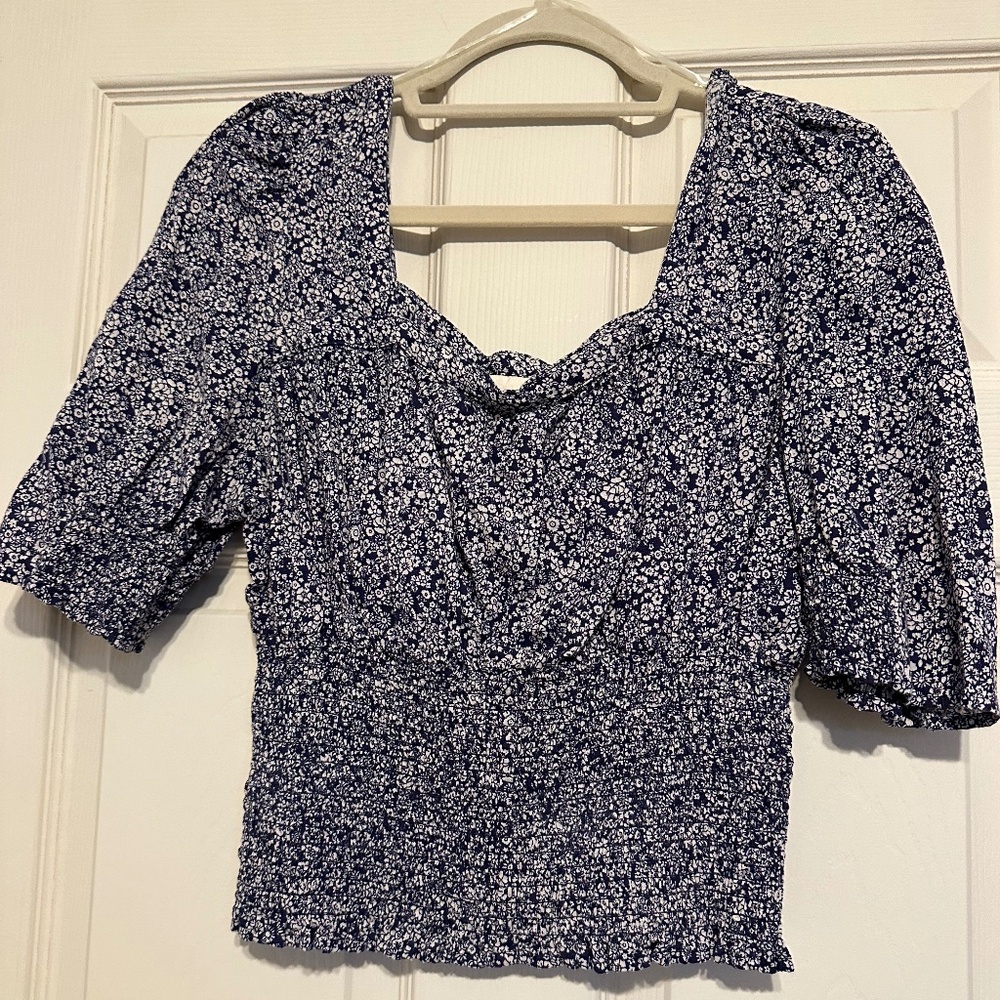Cute, casual shirt